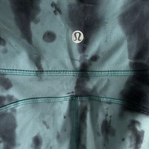 Women’s lululemon Tie Dye Leggings